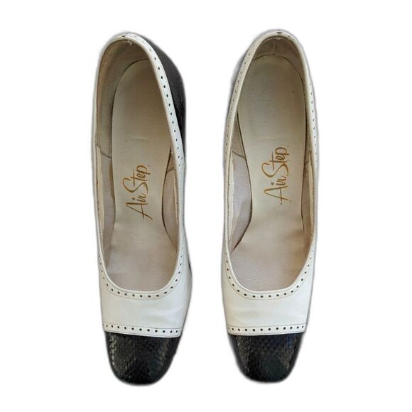 Vtg. 40s AirStep Snakeprint Spectator Cuban Heel Mid Height Pumps, Sz. 6 / 6.5 - Picture 7 of 14